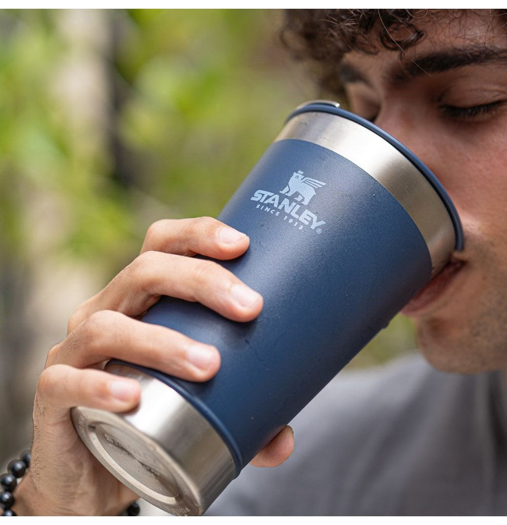 Copo Térmico de Cerveja (com tampa) Stanley Navy | 473ML