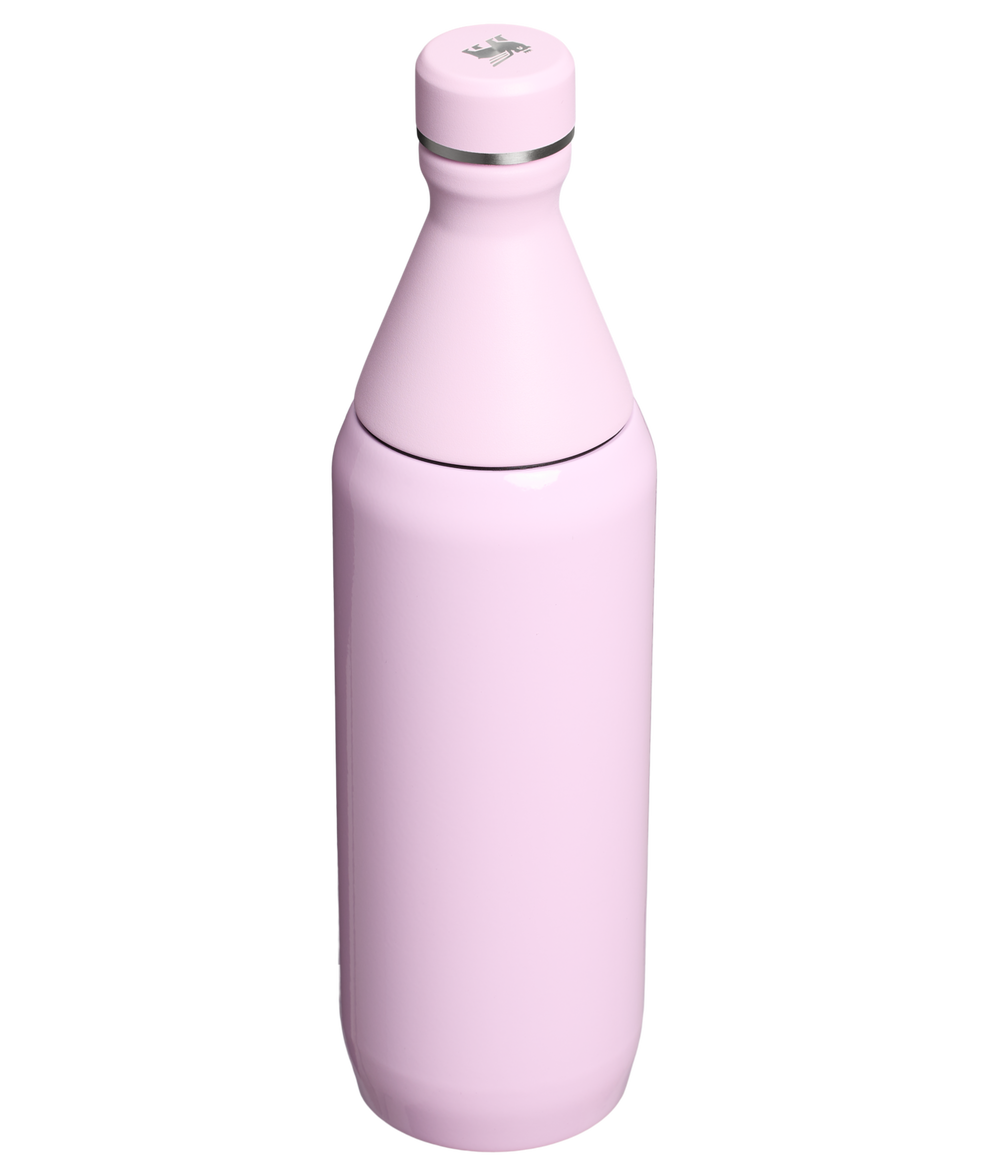 Stanley 1913 Garrafa Térmica Slim Bottle Cherry Blossom 591ml