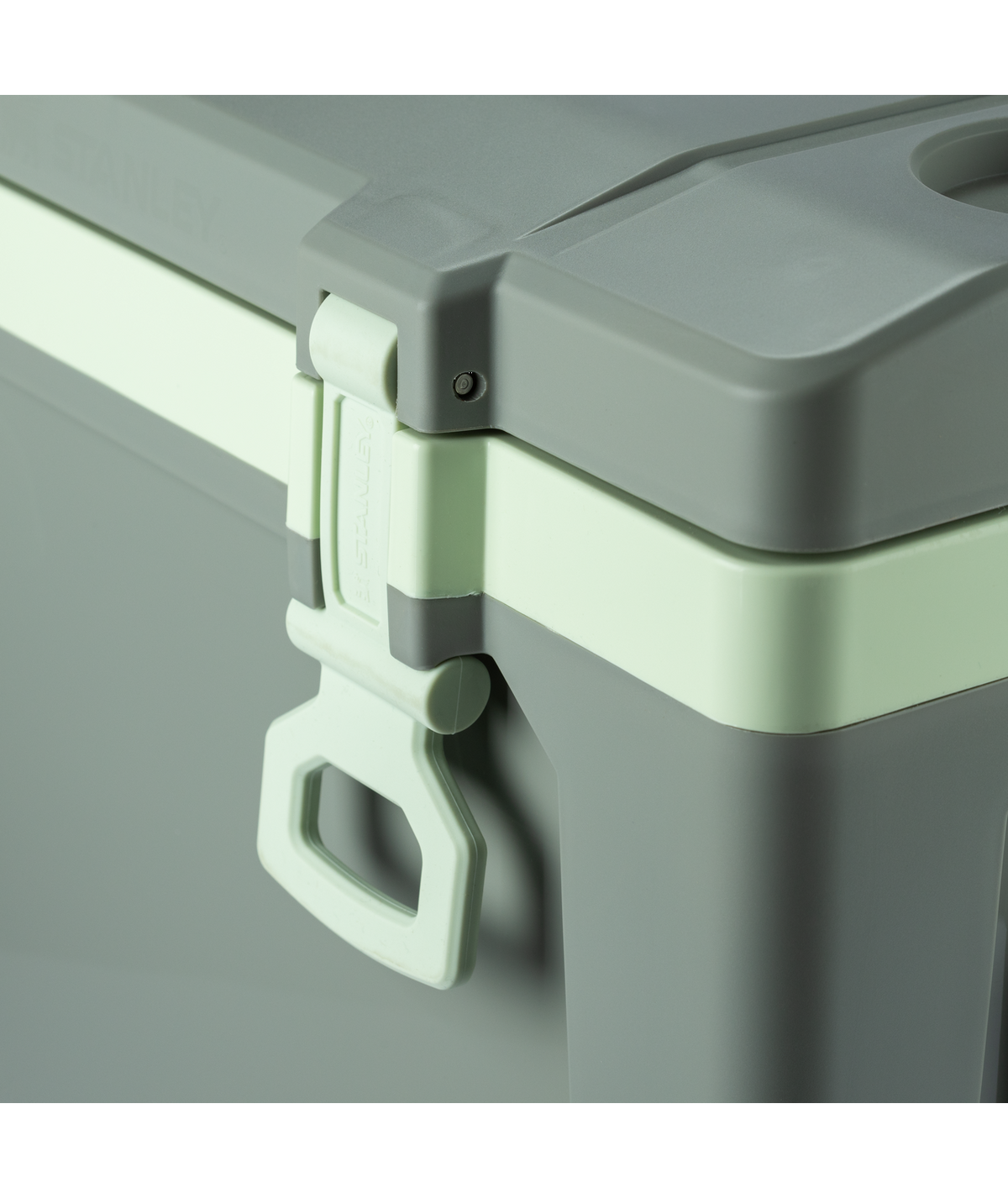 Stanley 1913 Cooler Térmico Sage Grey 23L