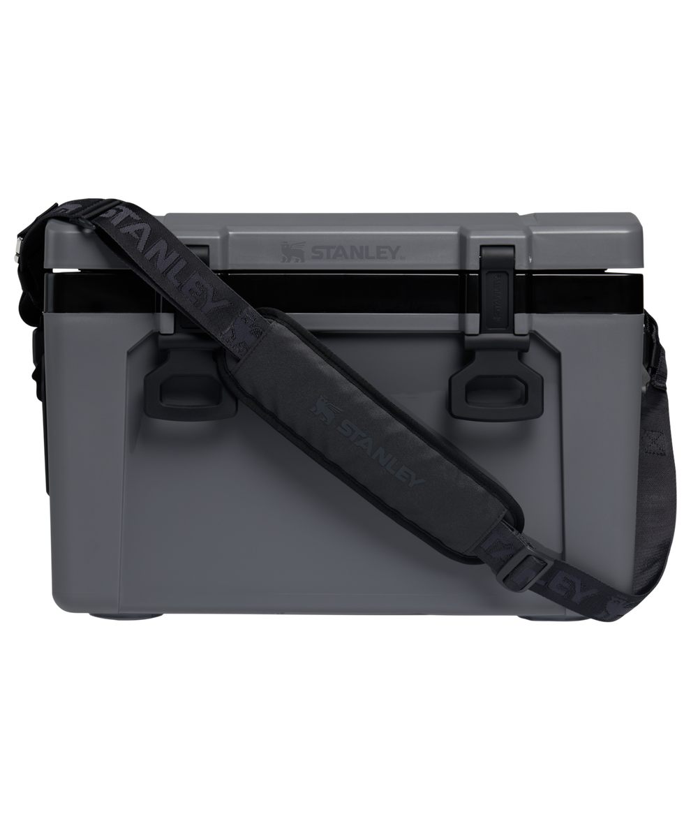 Stanley 1913 Cooler Térmico Black 23L