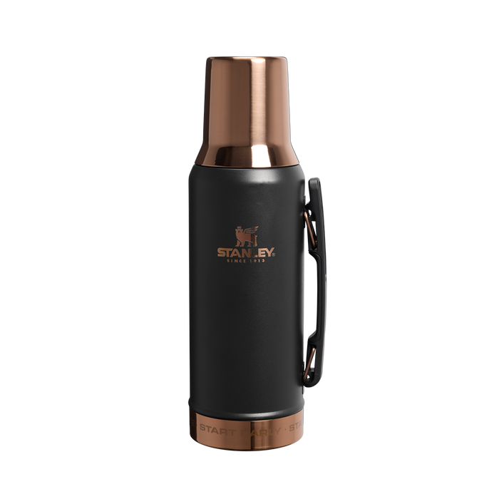 Garrafa Térmica Mate System Messi Black Stanley | 1.2L