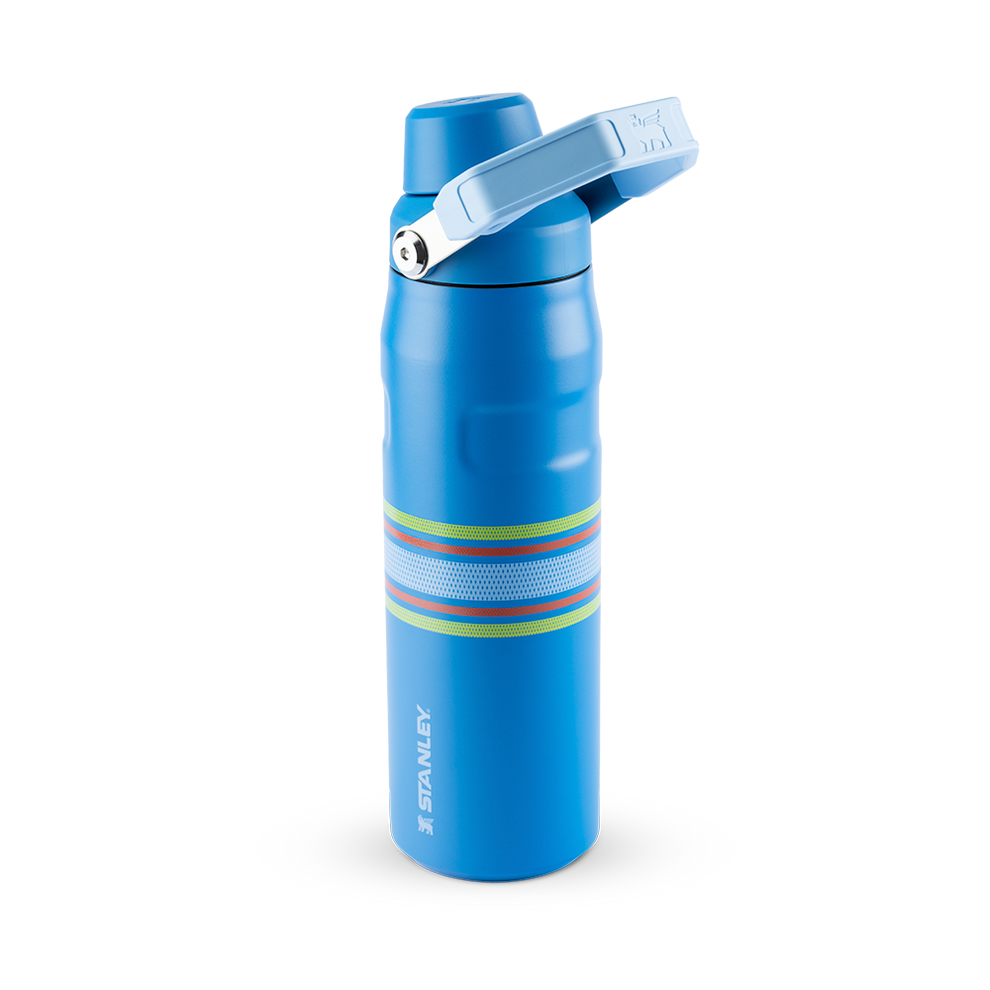 Stanley 1913 Garrafa Térmica Aerolight Fast Flow Varsity Azure Stripes 710ml