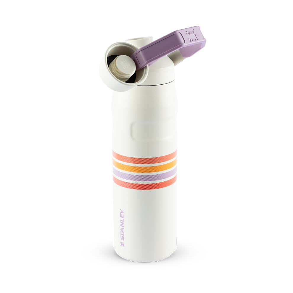 Stanley 1913 Garrafa Térmica Aerolight Fast Flow Varsity Cream Lilac Stripes 710ml