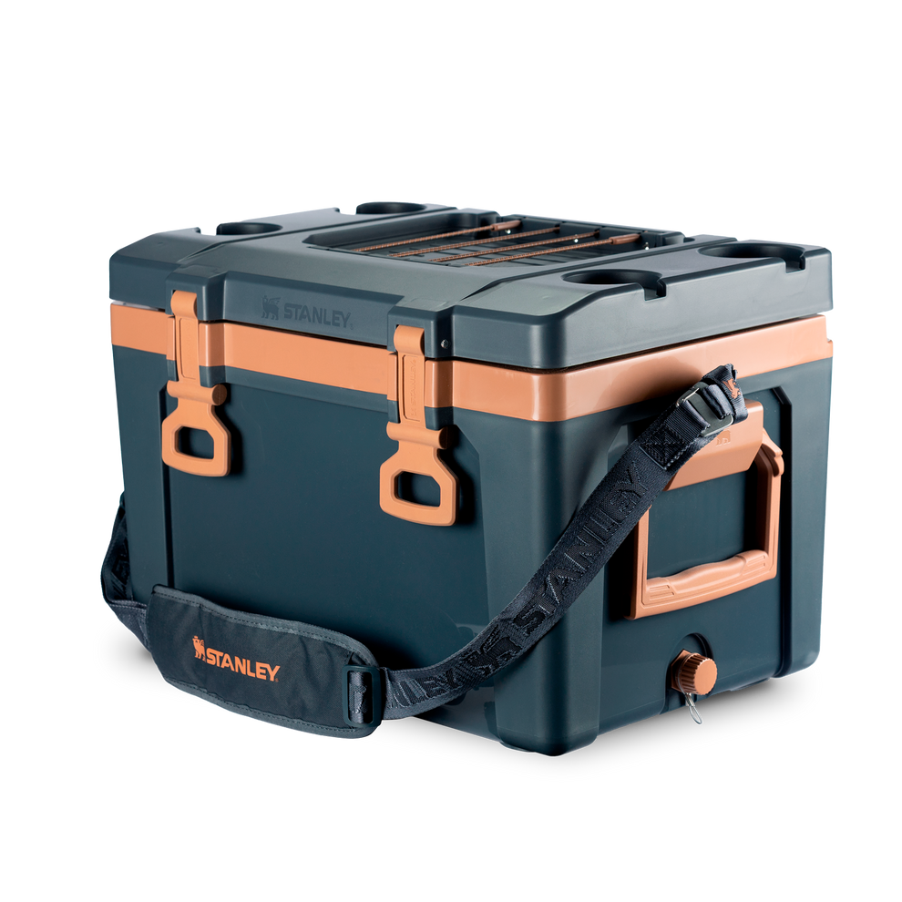 Stanley 1913 Cooler Térmico Twilight 23.7L