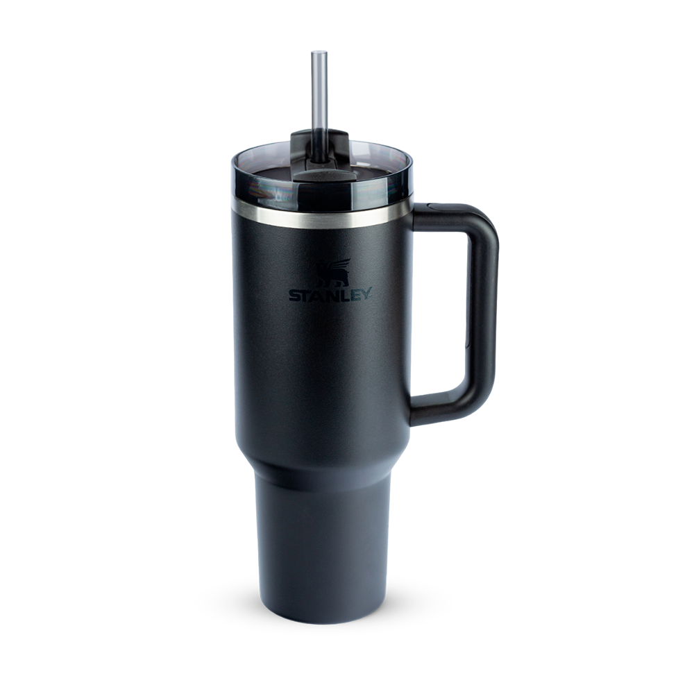Copo Stanley Quencher Black 2.0 1.18L | Loja Oficial – Stanley 1913 BR Copo Stanley Quencher Black 2.0 1.18L | Loja Oficial – Stanley 1913 BR