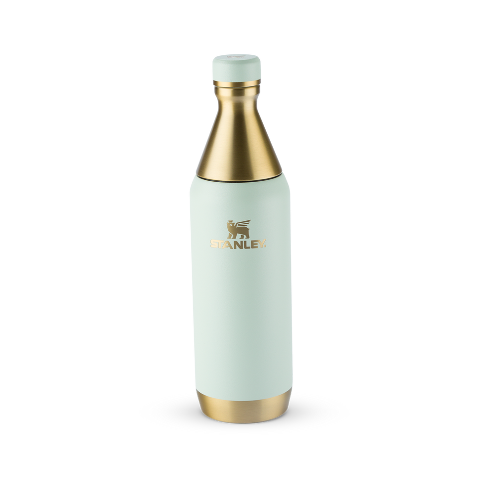 Stanley 1913 Garrafa Térmica Slim Bottle Gilded Celadon 591ml