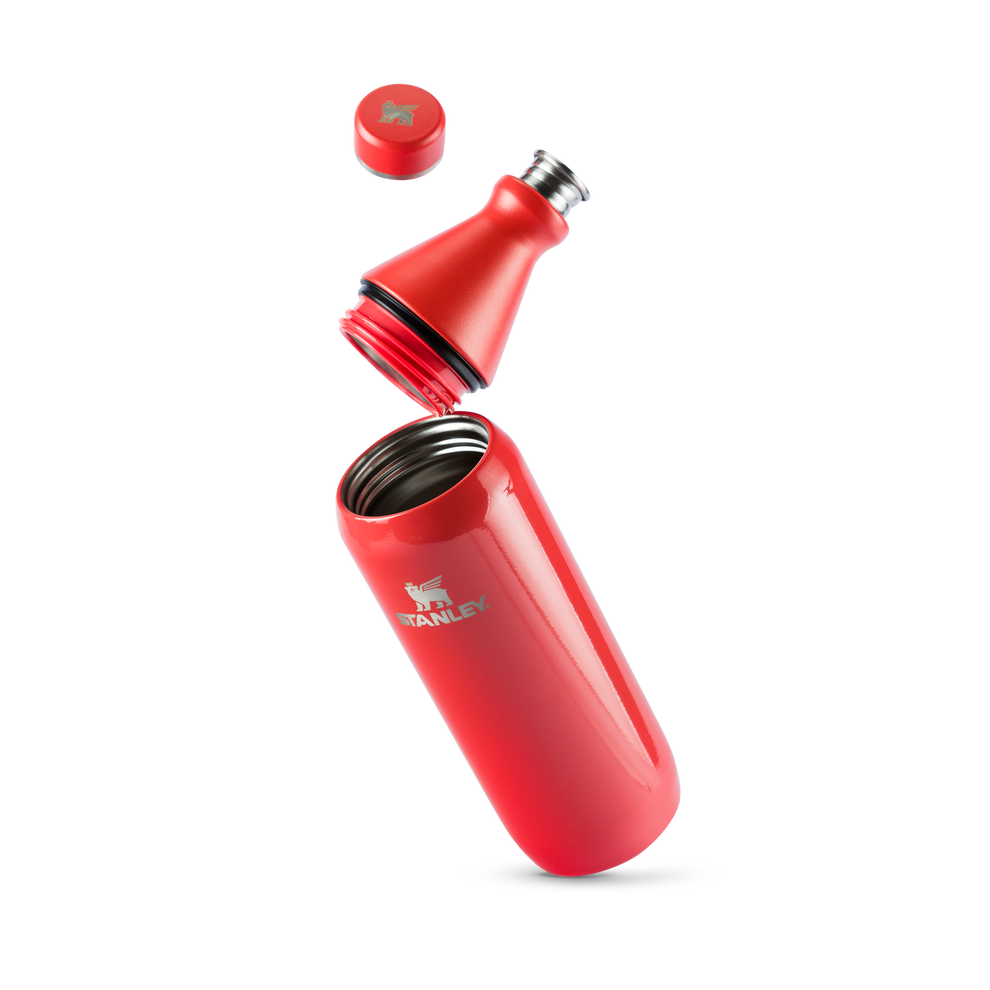 Stanley 1913 Garrafa Térmica Slim Bottle Hot Coral Gloss Stanley 591ml