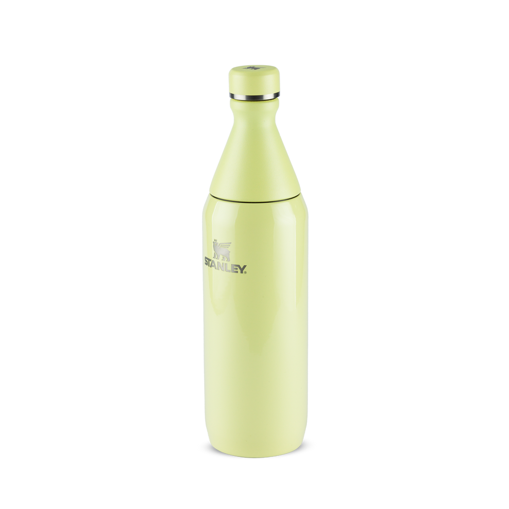 Stanley 1913 Garrafa Térmica Slim Bottle Pomelo Gloss Stanley 591ml