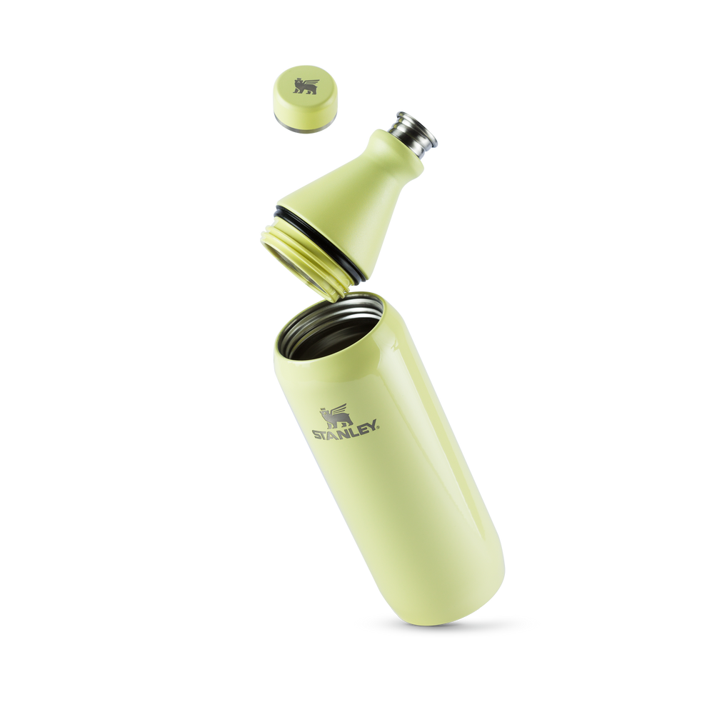 Stanley 1913 Garrafa Térmica Slim Bottle Pomelo Gloss Stanley 591ml